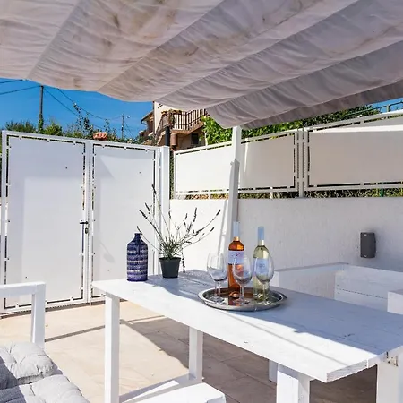 Appartement Amazing Two Studio With Pool Pula