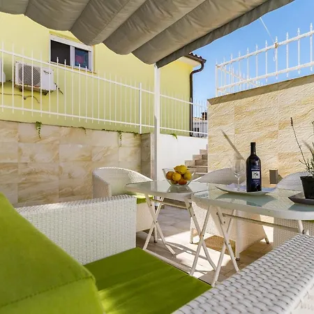 Amazing Two Studio With Pool Appartement