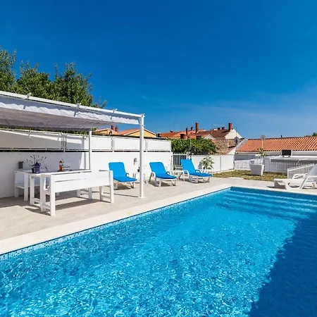 Amazing Two Studio With Pool Appartement