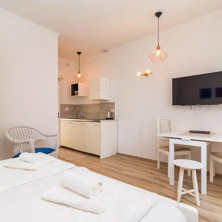 Appartement Amazing Two Studio With Pool Pula