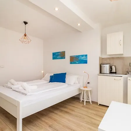 Amazing Two Studio With Pool *